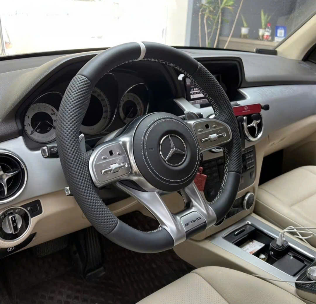Vô lăng AMG Mercedes-Benz GLC Giá xuất xưởng, cụm vô lăng Mercedes-Benz 809