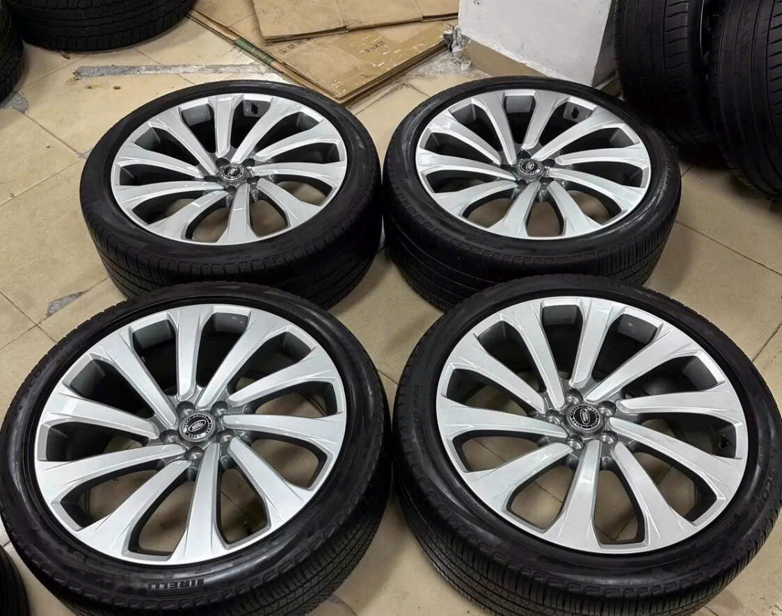 Mâm lốp Lazang Range Rover Sport 2024 2025 23 inch chính hãng