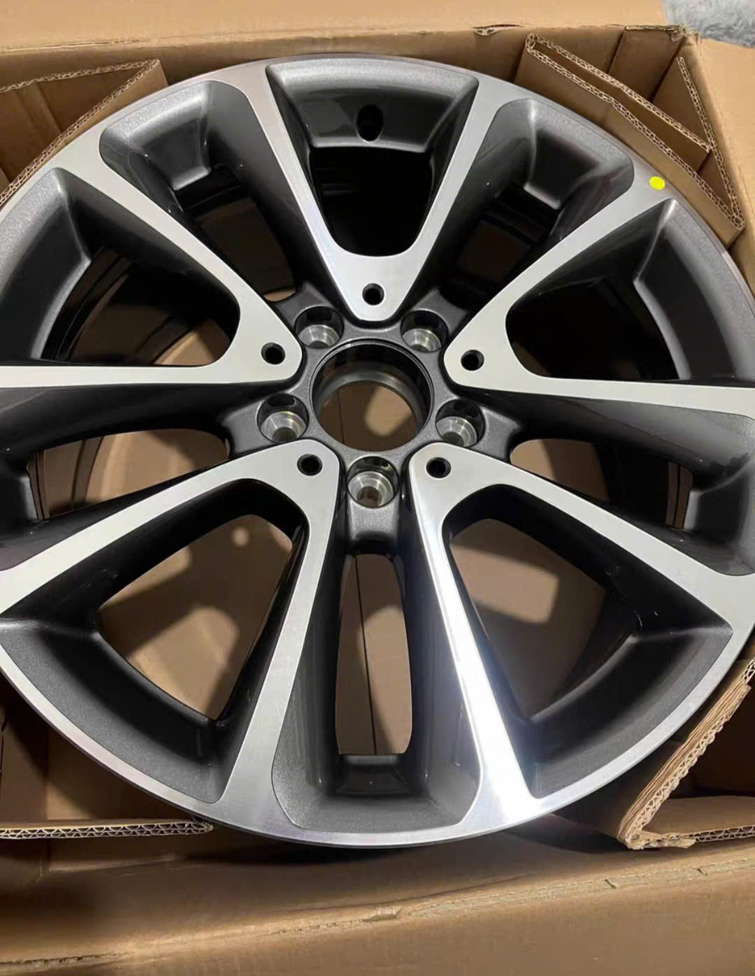 Mâm Lazang Mercedes E200 E250 E300 18 19 inch chính hãng