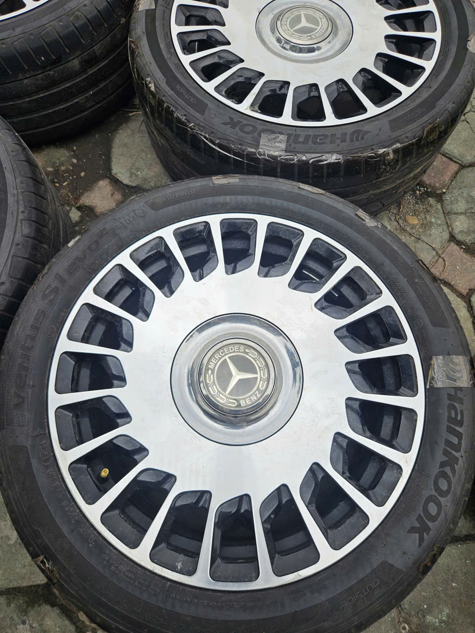 Mâm lốp Lazang 18 inch độ maybach lắp Mercedes E-Class E200 E250