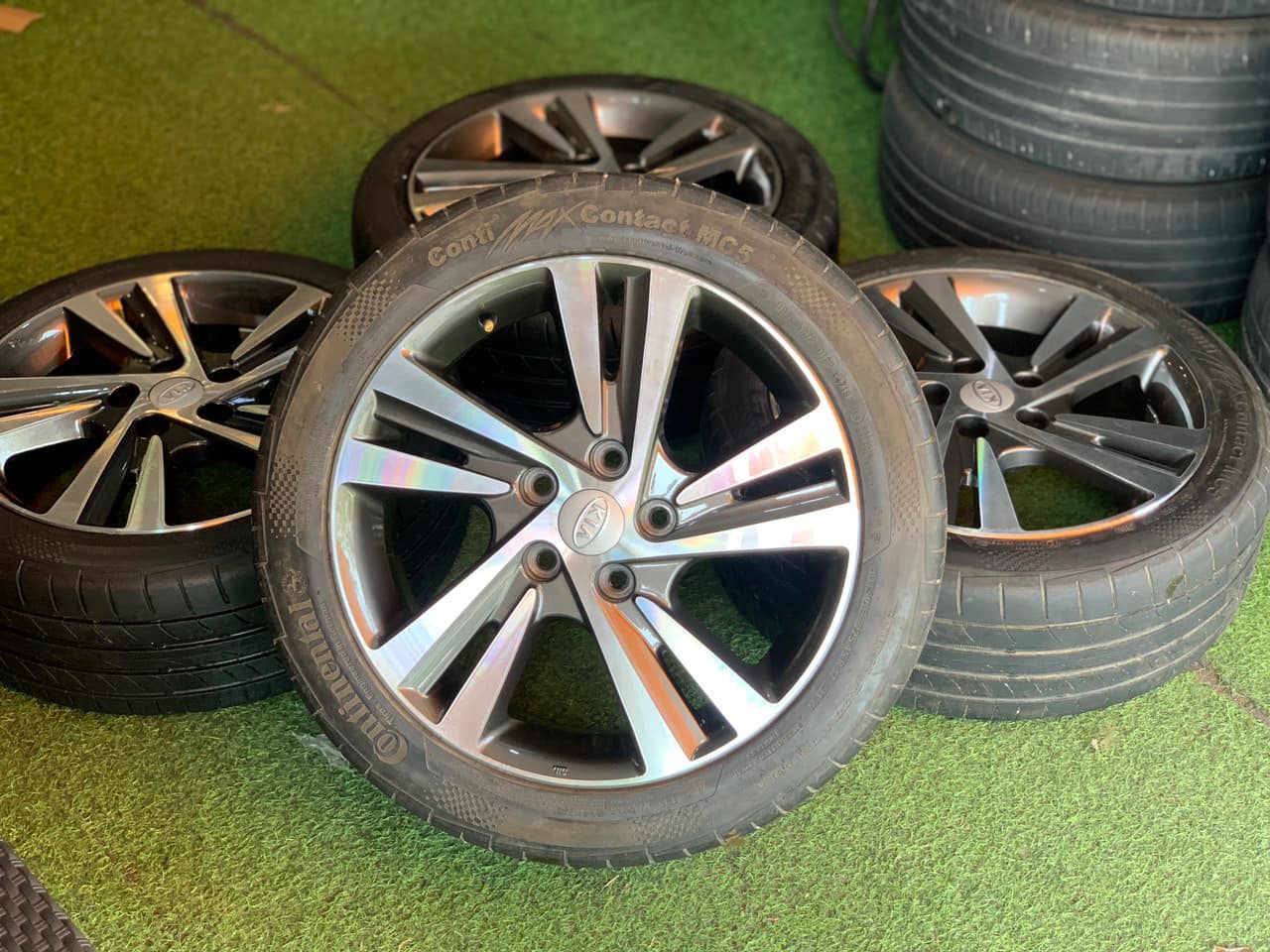 Bộ Mâm Lazang Kia Cerato 17 inch lắp lốp 225/45R17