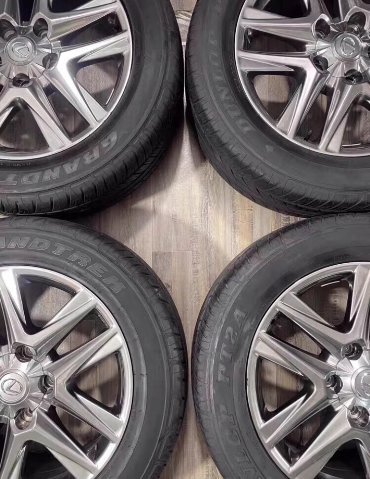 Mâm Lazang Lexus LX570 V8 2012 20 inch lắp lốp 285/50R20