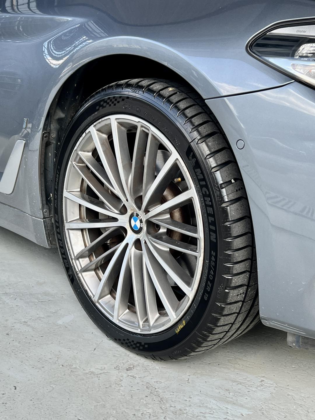 Lốp Michelin 245/40R19 Pilot Sport 5