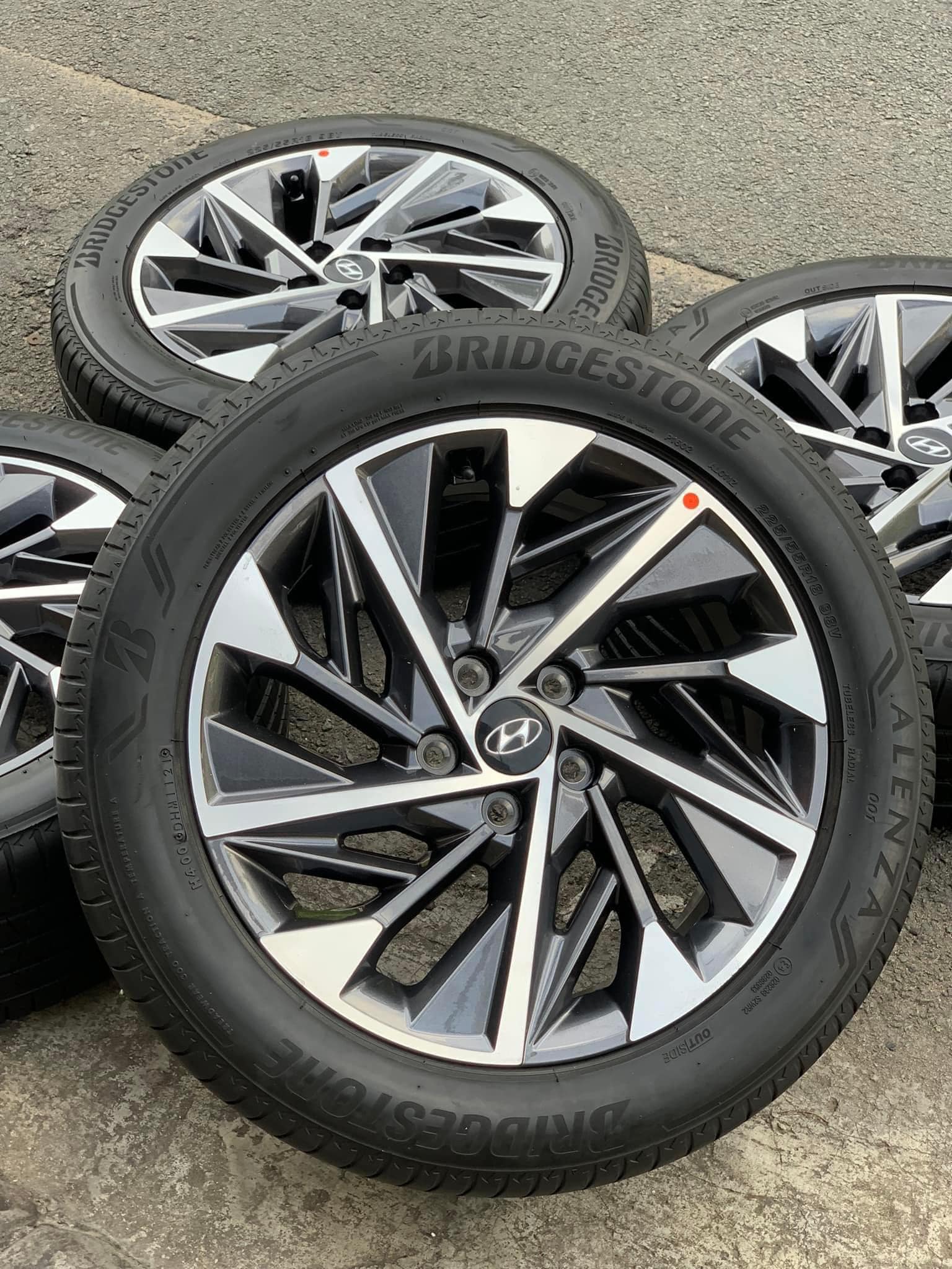 Vành Mâm Lazang Hyundai Tucson 18 inch 2022 lắp lốp 225/55R18