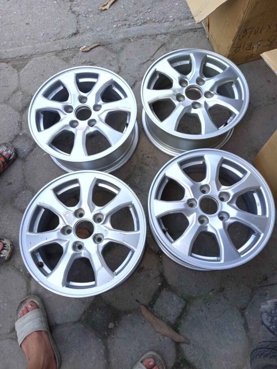 Bộ mâm lazang Honda civic 15 inch lắp lốp 195/65R15