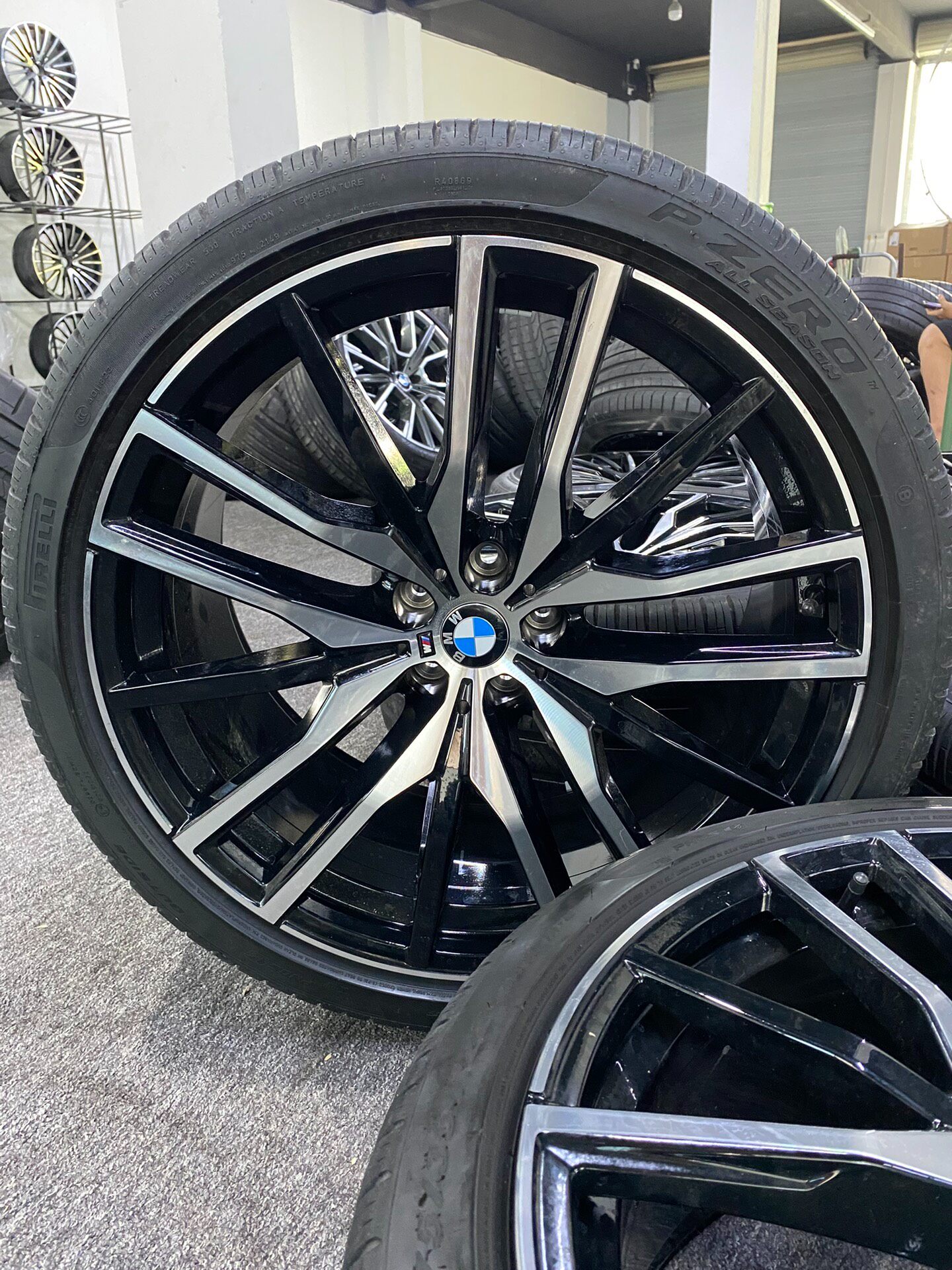 Mâm + lốp BMW X5 22 inch nguyên bản (bộ tháo xe) - ảnh 1