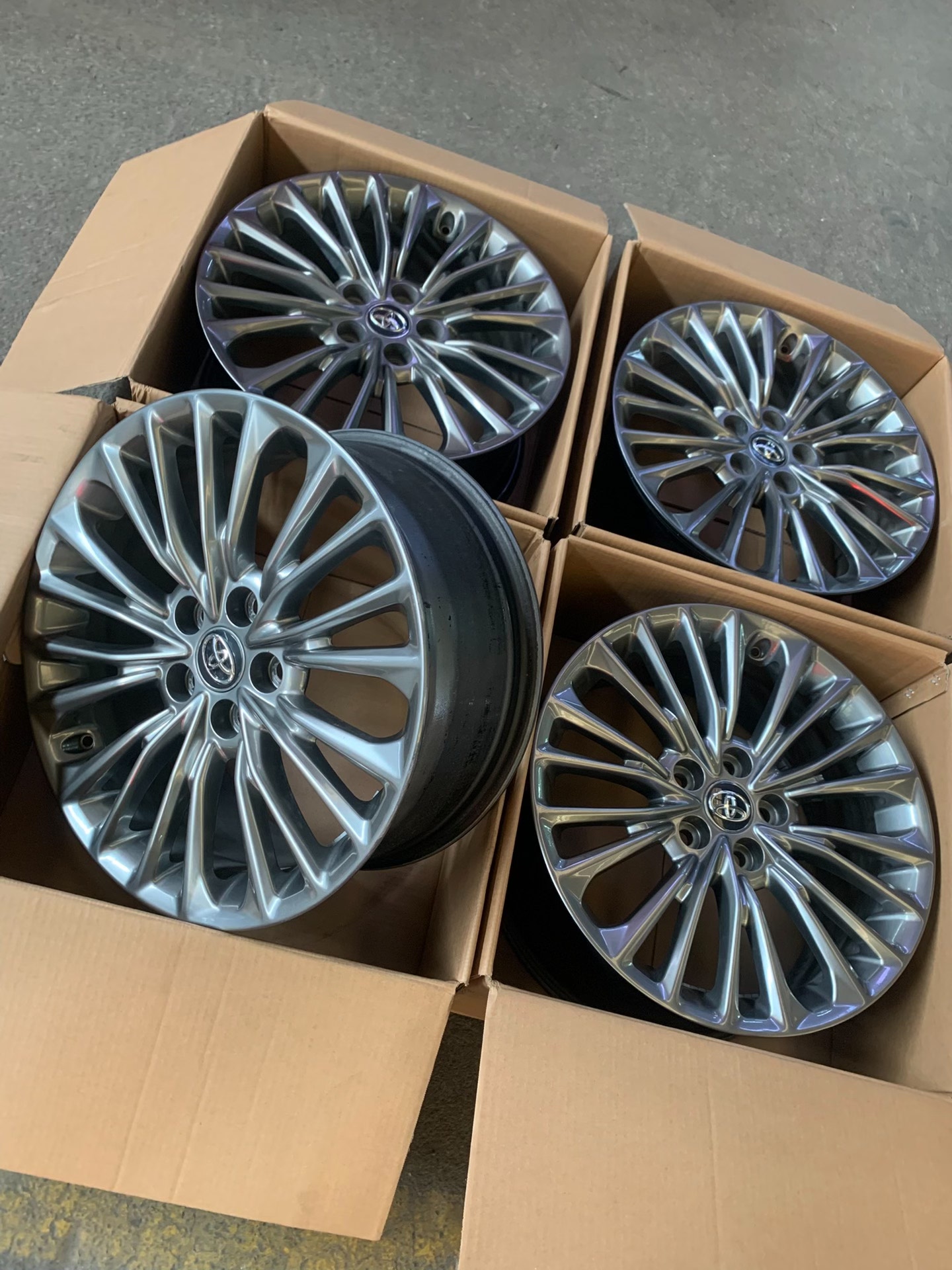 Mâm 18 inch Toyota Avalon/Camry/Reiz 8.0J đúc flow-forming - ảnh 6