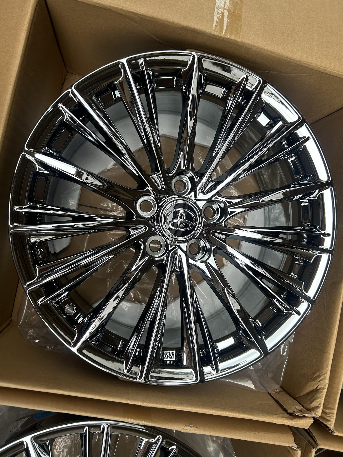 Mâm điện mạ LEXUS 18/19 inch flow-formed - ảnh 3