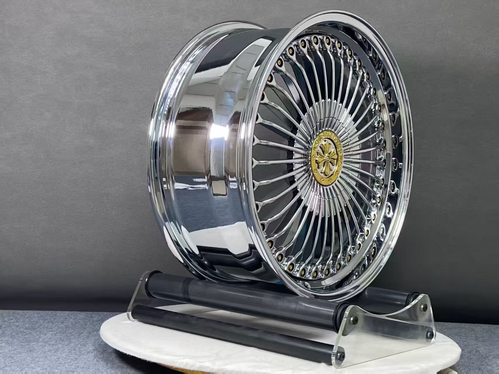 Mâm Mercedes S-Class 20 inch hai mảnh mạ bạc kiểu Chrome Hearts - ảnh 2