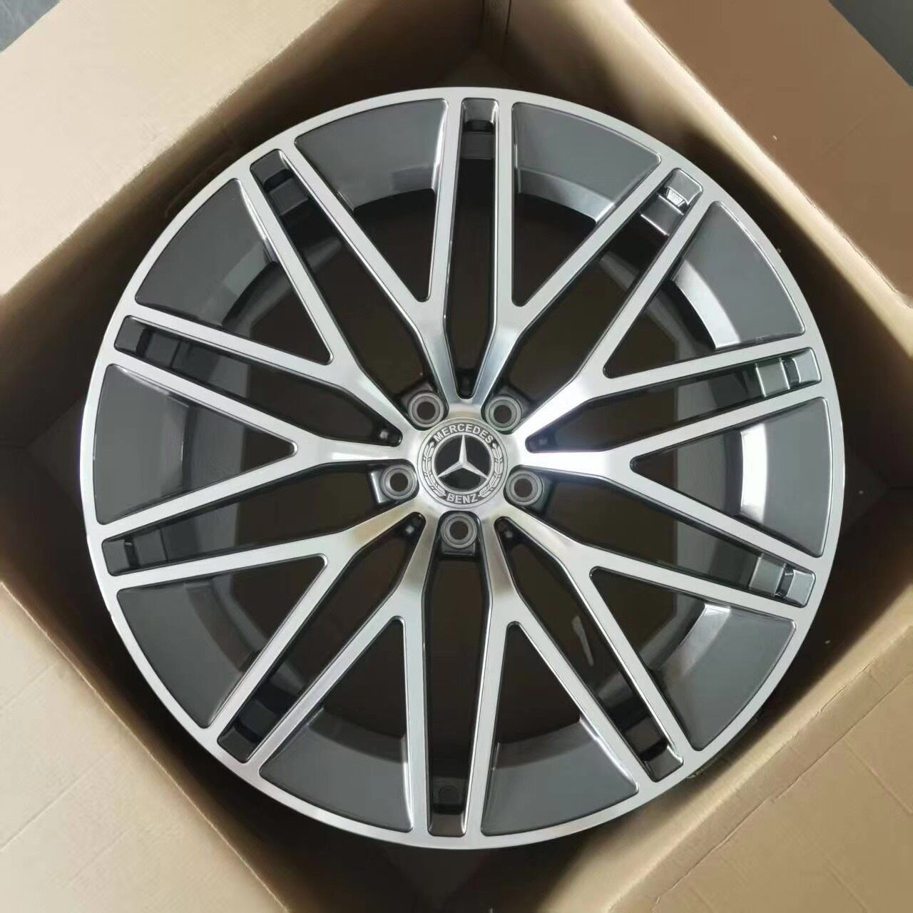 Mâm Mercedes-Benz GLE/GLS 20 inch rèn - ảnh 5