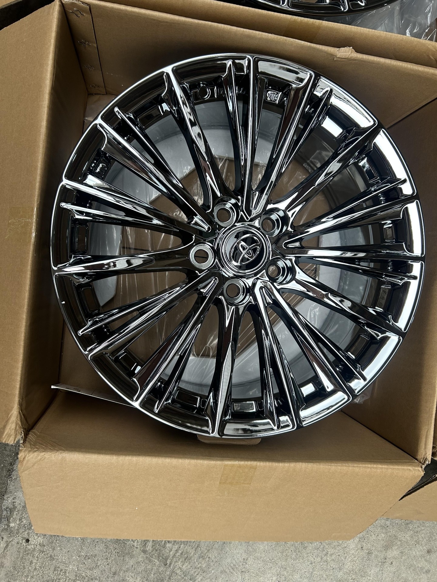 Mâm điện mạ LEXUS 18/19 inch flow-formed - ảnh 4