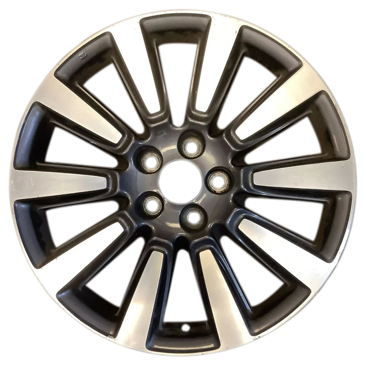 Mâm lazang 2010 Toyota Sienna 18" chính hãng theo xe