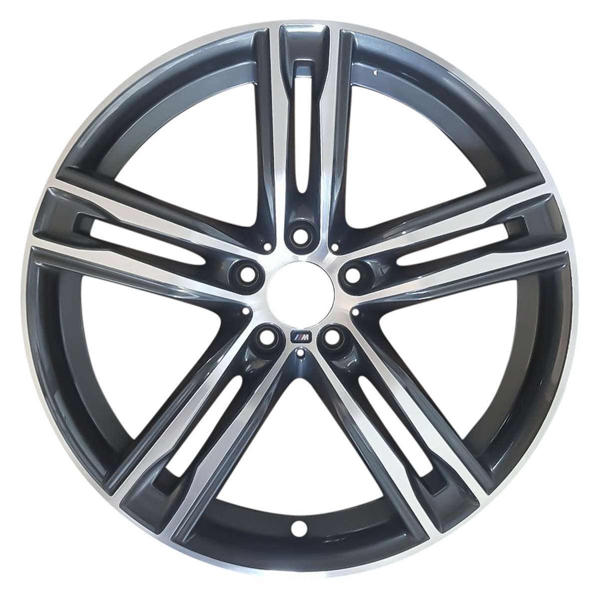 Mâm lazang 2019 BMW 650i 20" bánh sau chính hãng theo xe