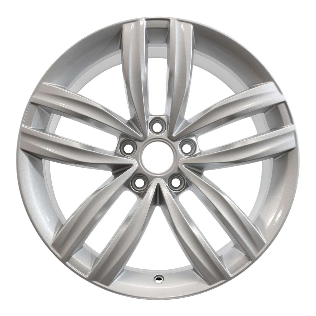 Mâm lazang 2019 Volkswagen Passat 18" chính hãng theo xe Chattanooga