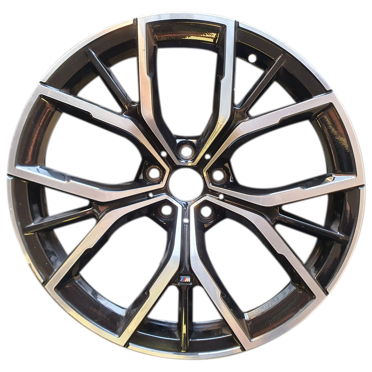Mâm lazang 2023 BMW M550i 19" bánh sau chính hãng theo xe Style 845M