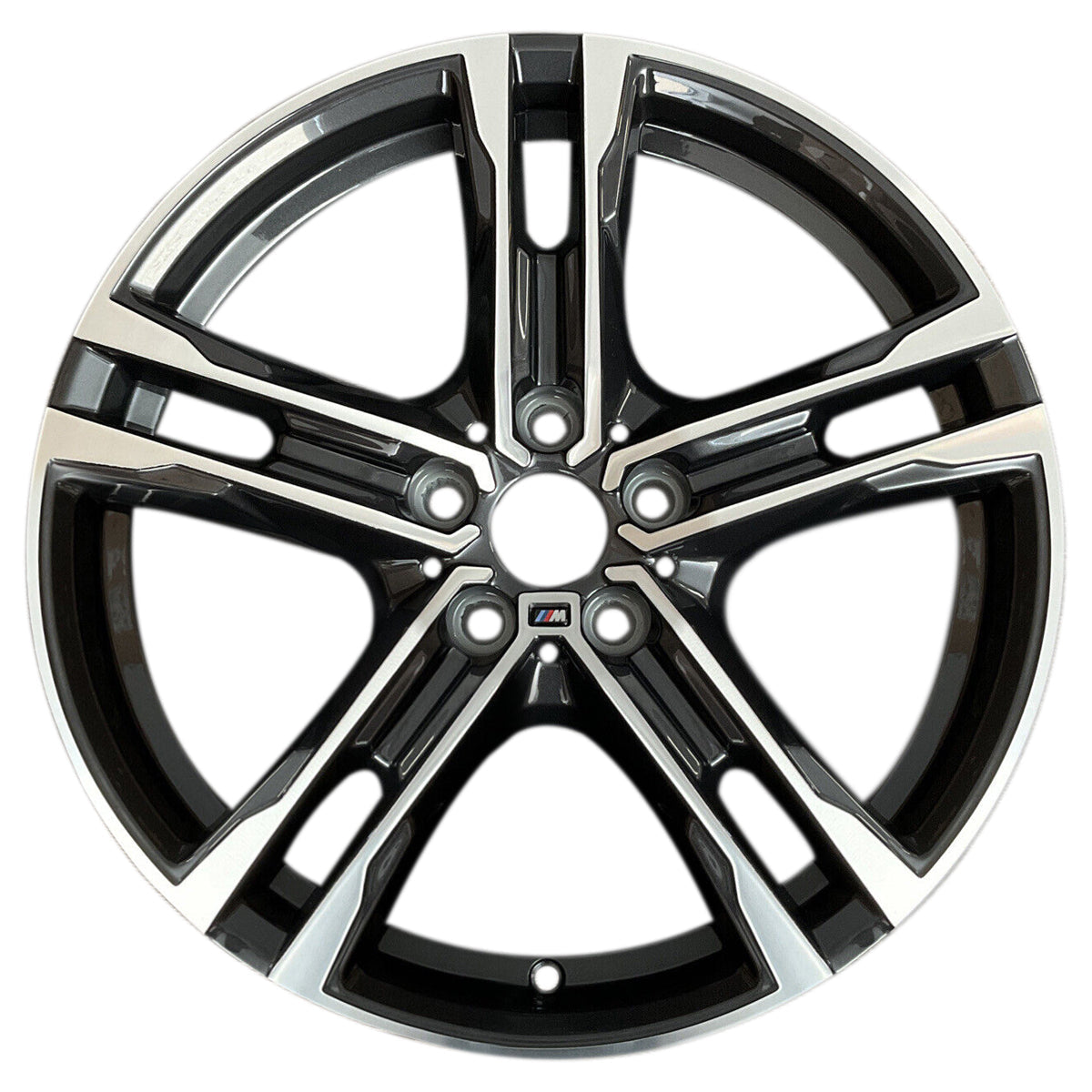 Mâm lazang 2024 BMW 228i 18" chính hãng theo xe Style 819M