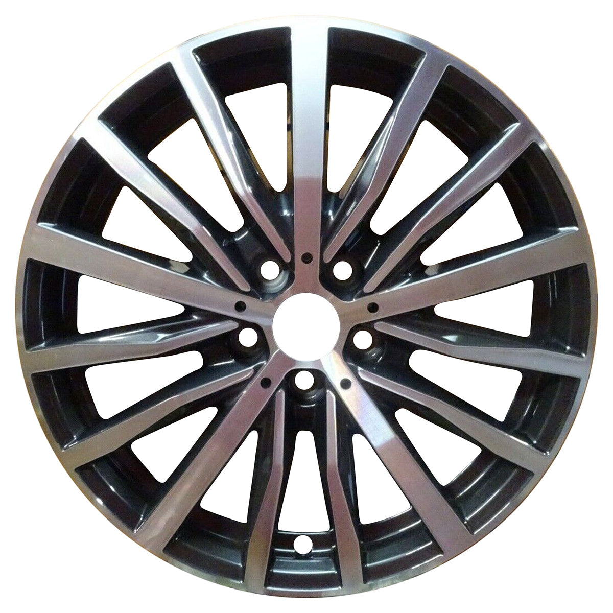 Mâm lazang 2024 BMW 228i 18" chính hãng theo xe Style 488