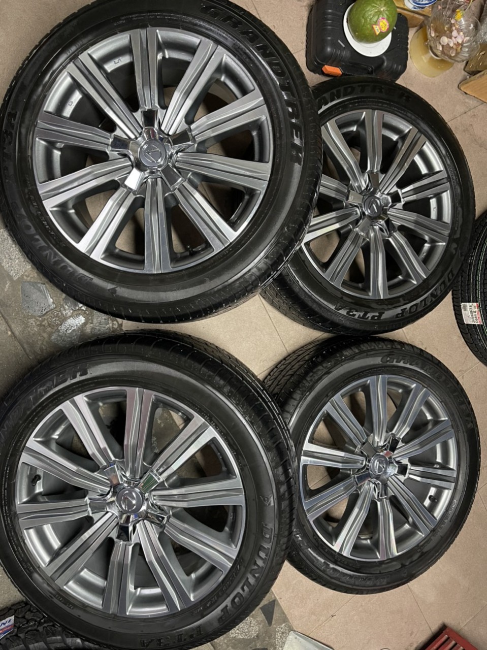 Mâm Lazang Vành Lexus 21 inch lắp lốp 275/50R21