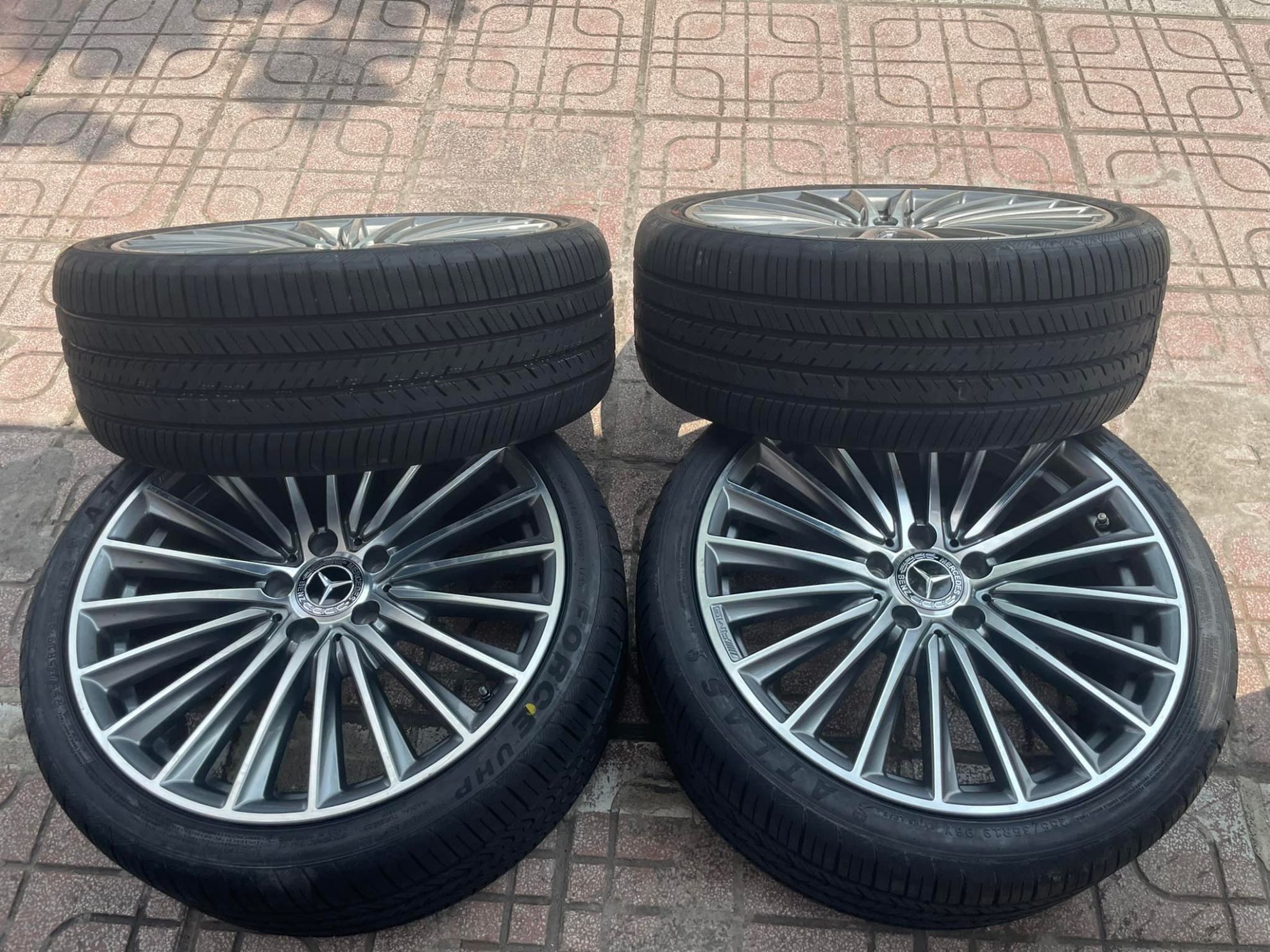 Mâm vành lazang Mercedes C200 2022 19 inch lắp lốp 225/40R19-255/35R19