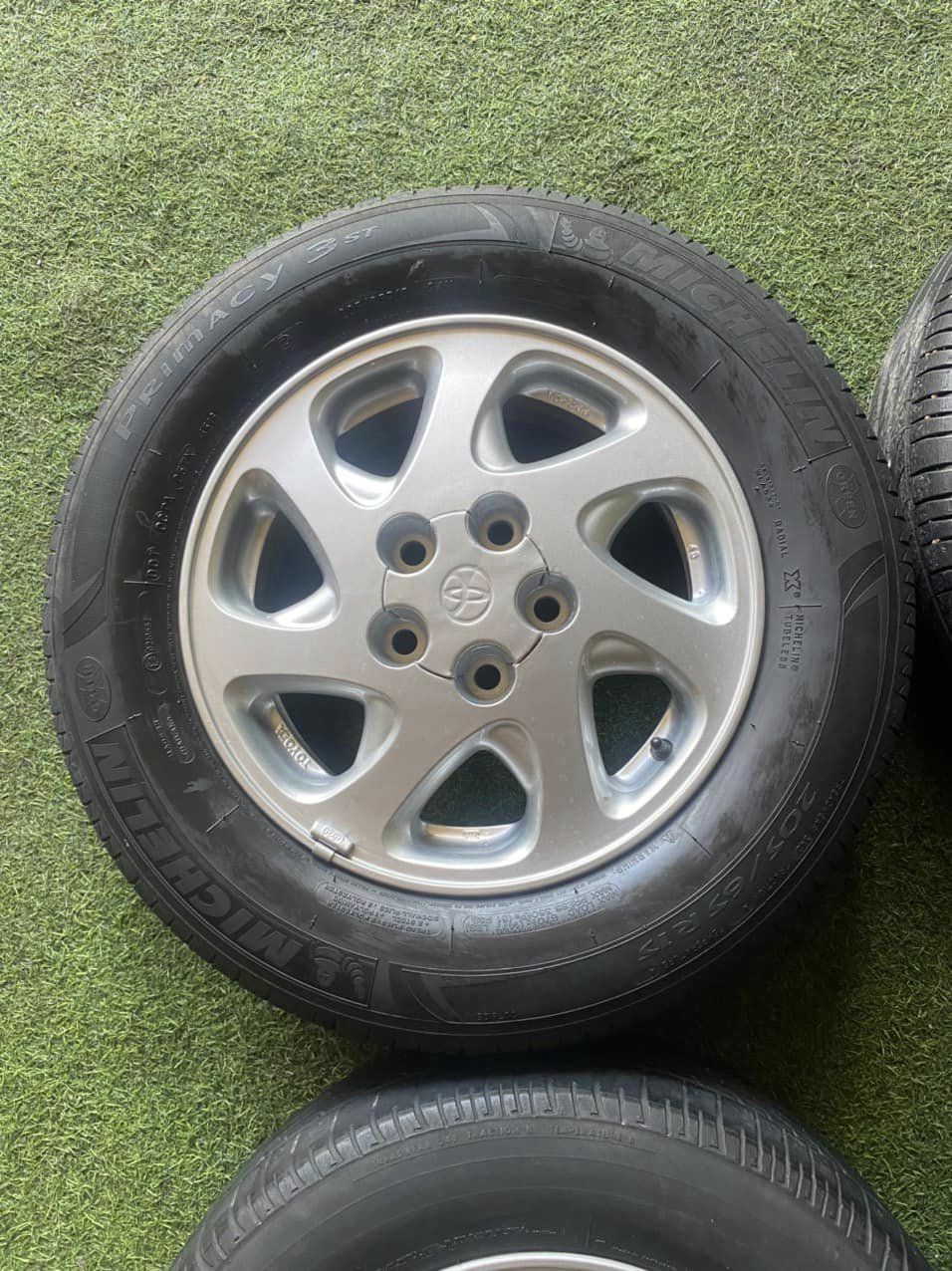 Mâm Lazang Toyota Camry 15 inch hàng lắp lốp 205/65R15