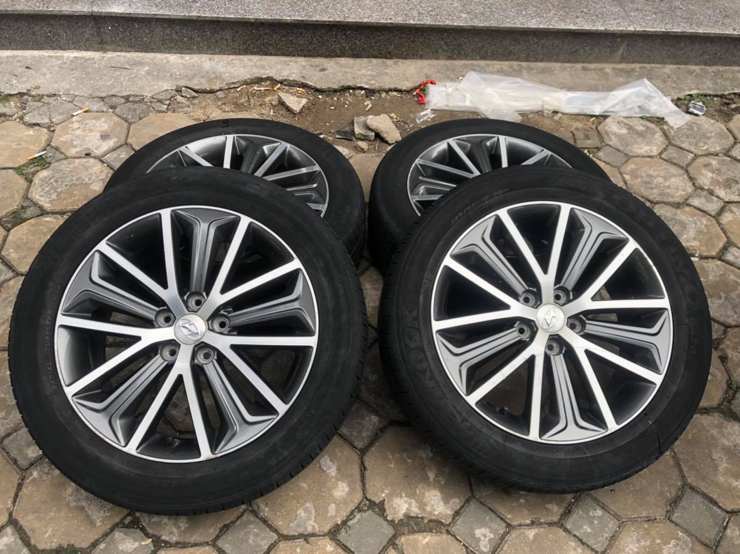 Mâm Lazang Hyundai Tunson 18 inch lắp lốp 225/55R18