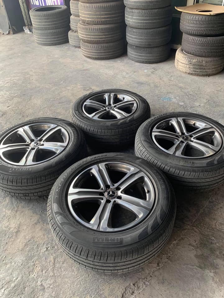 Mâm Lazang Mercedes GLC250 2018 18 inch lắp lốp 235/60R18