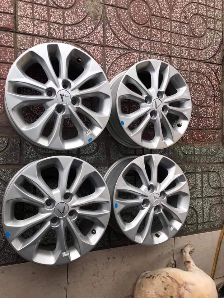 Mâm Lazang Vành Vinfast Fadil 15 inch lắp lốp 185/55R15 tiêu chuẩn