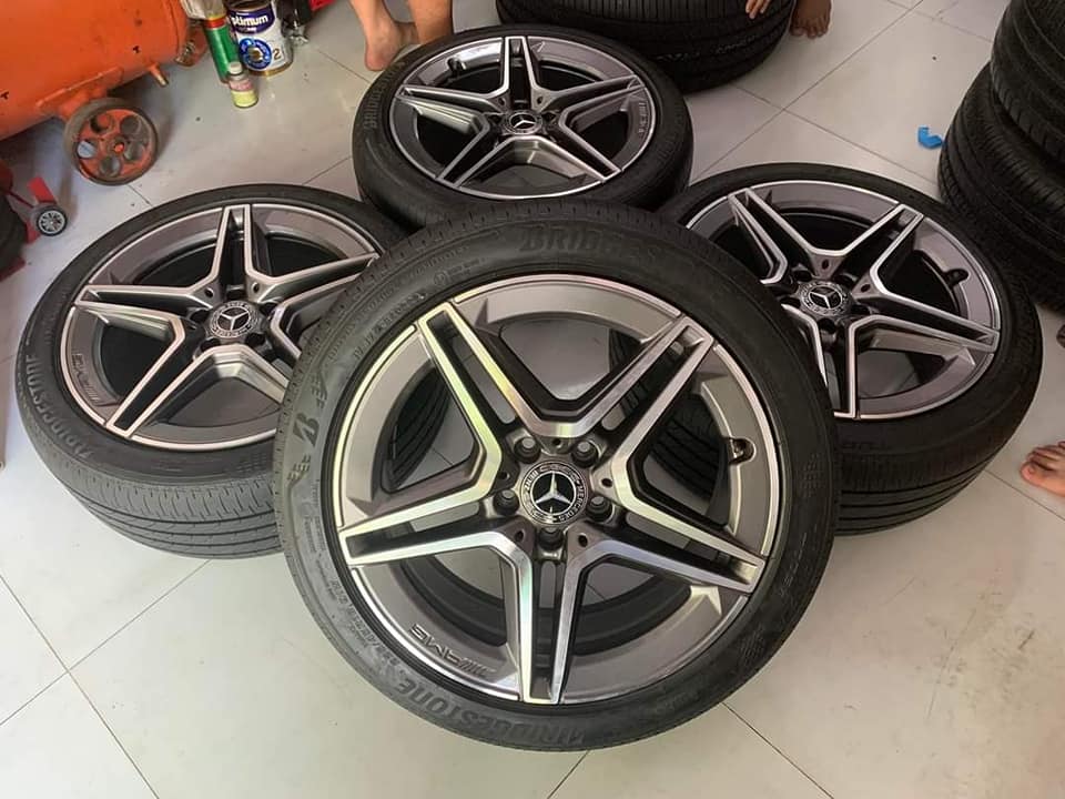 Mâm vành lazang C180 AMG 18inch 2021 lắp lốp 245/40R18