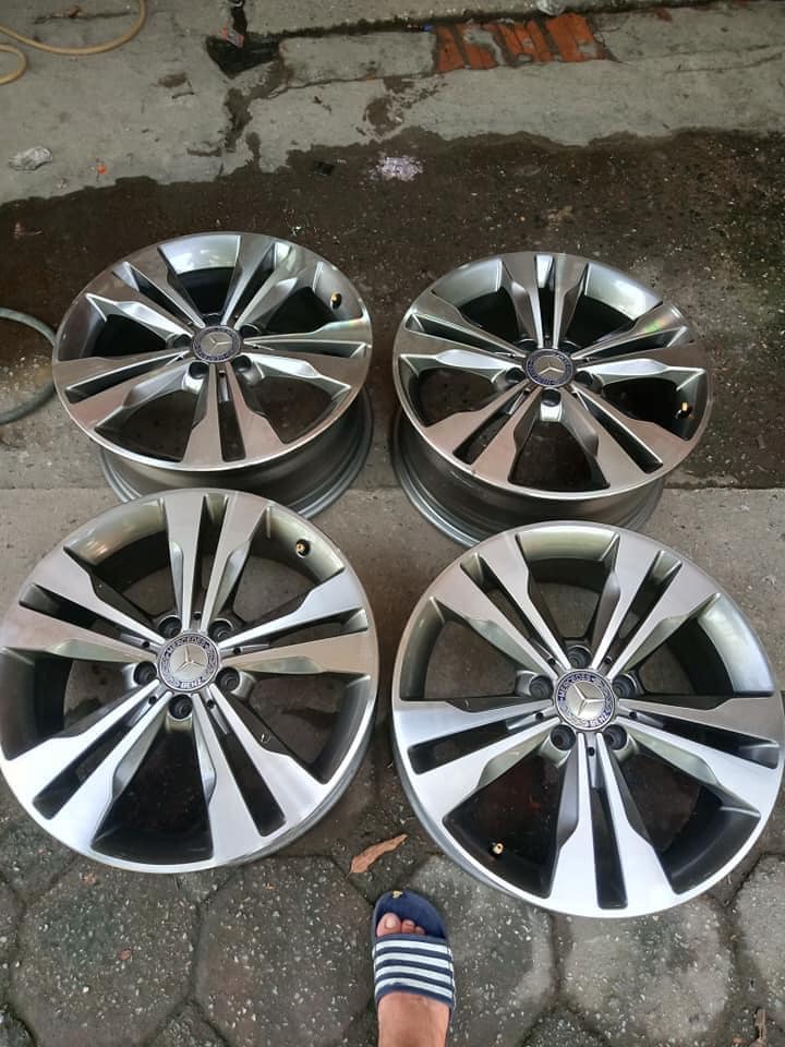 Mâm vành lazang Mercedes C250 18inch lắp lốp 225/45R18